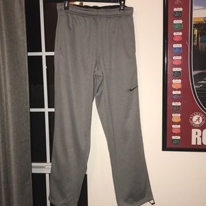 Men’s sweatpants